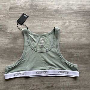 Coyote sport bra Sz M